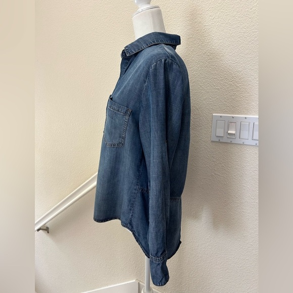 Cloth and Stone Denim Chambray Split Back Button Down Top Sz XS excellent cond - Picture 5 of 14